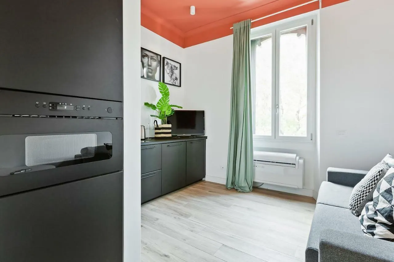 Modern And Cozy Apt In Porta Romana Apartment Milan